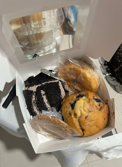 Small Cake Sale  Combo