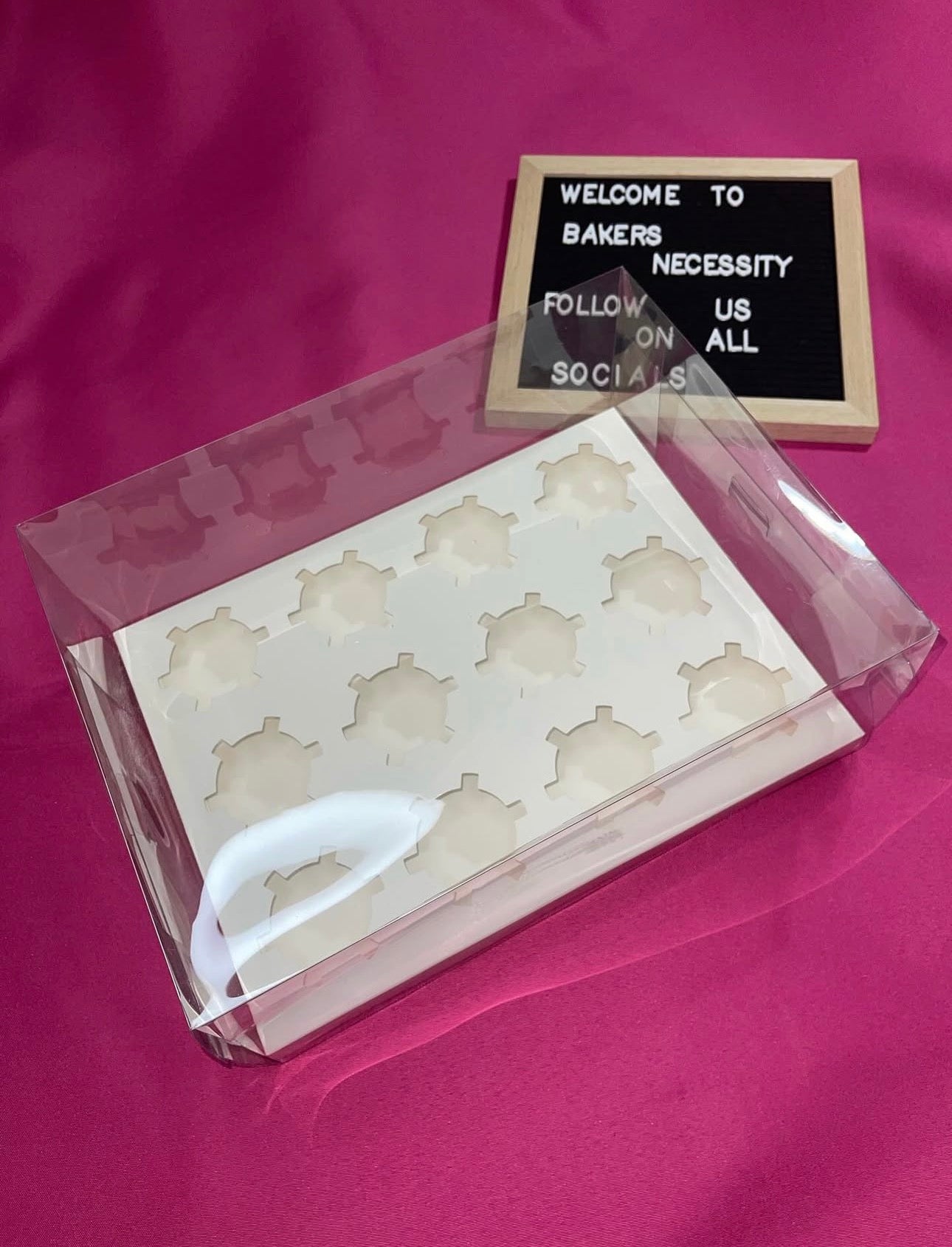 12 Cavity Clear Cupcake Box