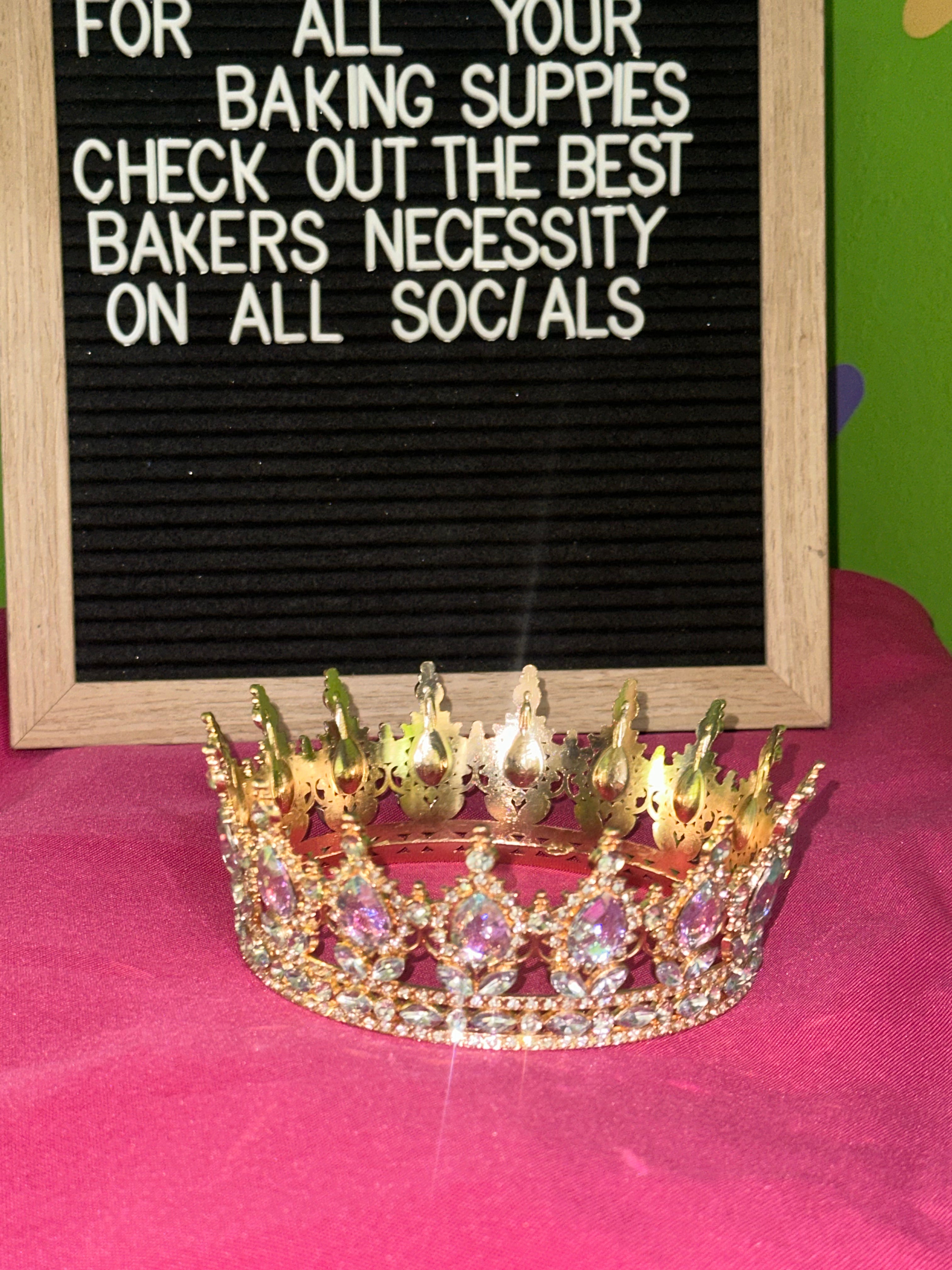 Queen Charlotte Pearl Large Cake Crowns
